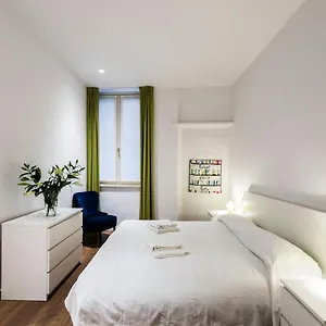 https://appartamento-via-valverde-4.hotelinveneto.com
